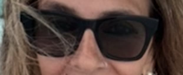A black pair of prescription glasses!!